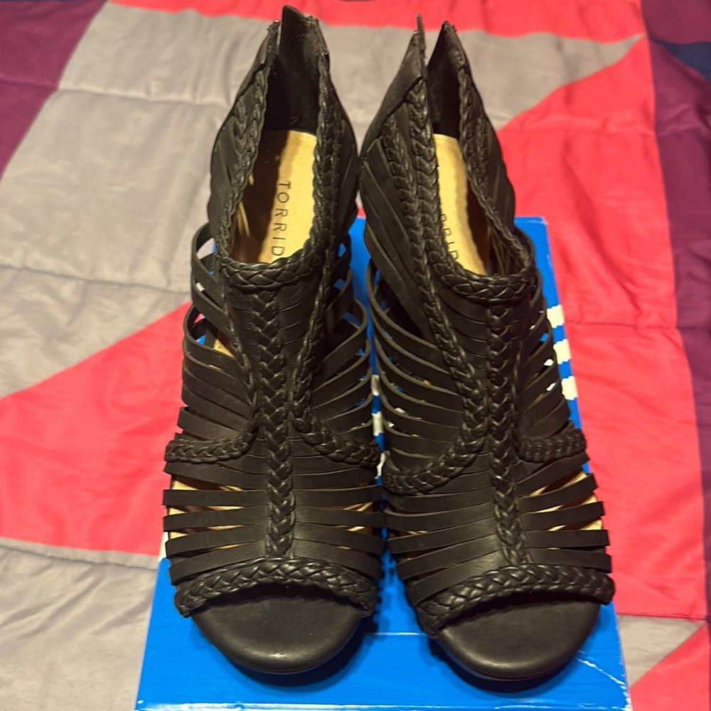 TORRID SHOES